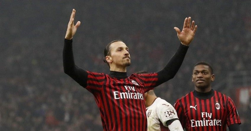 Zlatan Ibrahimovic celebrando un gol con el AC Milan