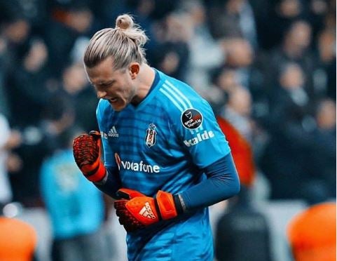 Karius lanza un grito en un partido del Besiktas