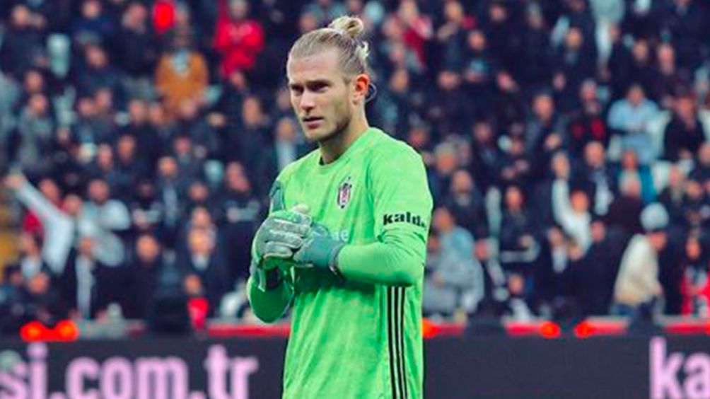 Loris Karius, en un juego con el Besiktas