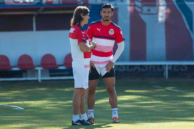 Alanís y Almeyda durante su paso por Chivas 