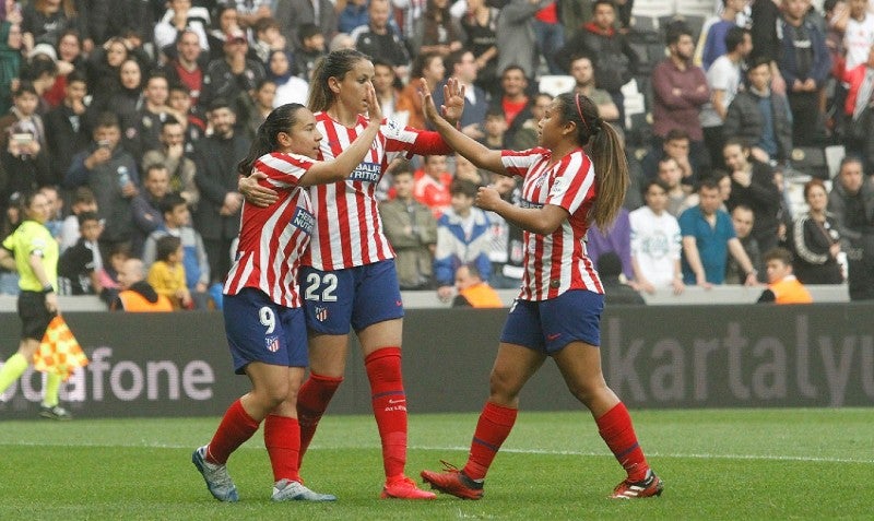 Charlyn Corral durante un partido con el Atlético Femenil