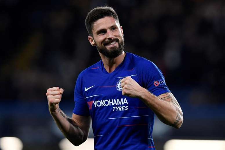 Giroud festeja un gol con 'Los Blues'