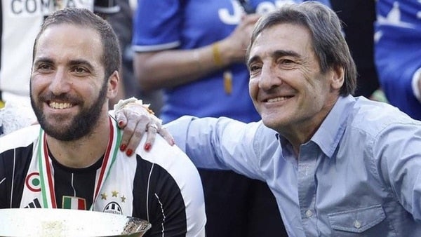 Higuaín junto a su padre