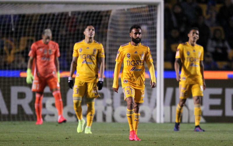 Jordan Sierra en partido con Tigres