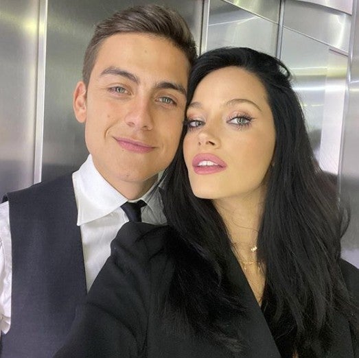 Paulo Dybala junto a su novia, Oriana Sabatini