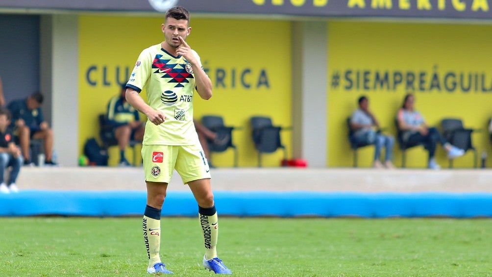 Nicolás Benedetti durante un partido con América Sub 20