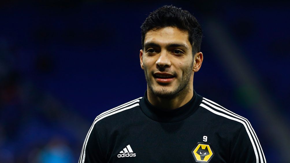 Raúl Jiménez, previo a un juego del Wolverhampton