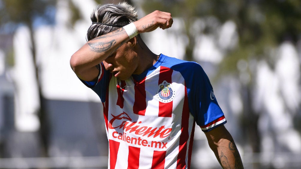 Cristian Calderón en entrenamiento