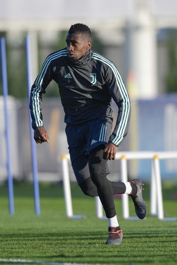 Blaise Matuidi durante un entrenamiento con la Juventus