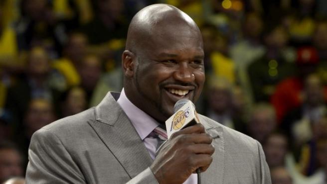 Aficionado pagó 60 mil dólares para jugar con Shaquille O'Neal