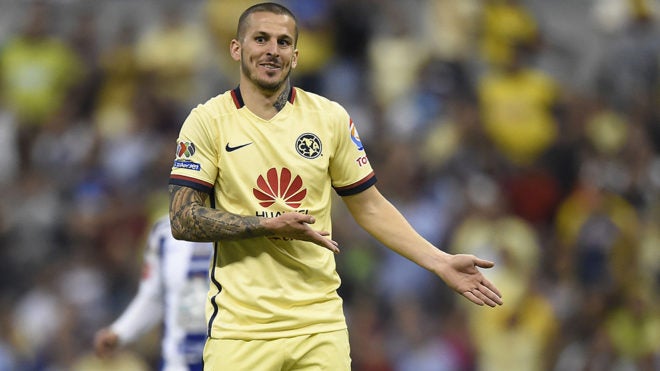 Benedetto en partido con América