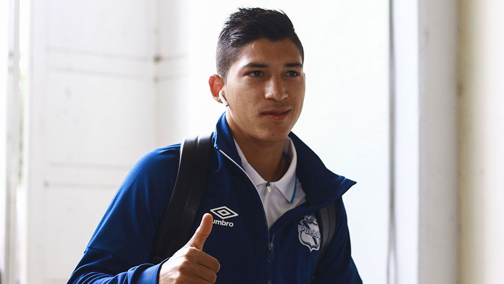 Ángel Zaldívar previo a un partido con el Puebla