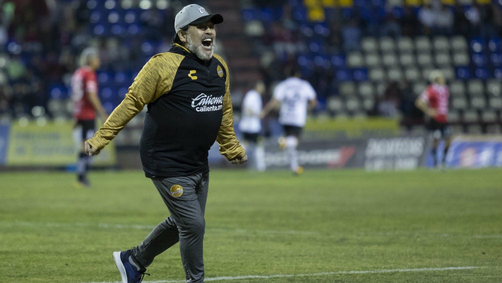 Maradona en partido con Dorados