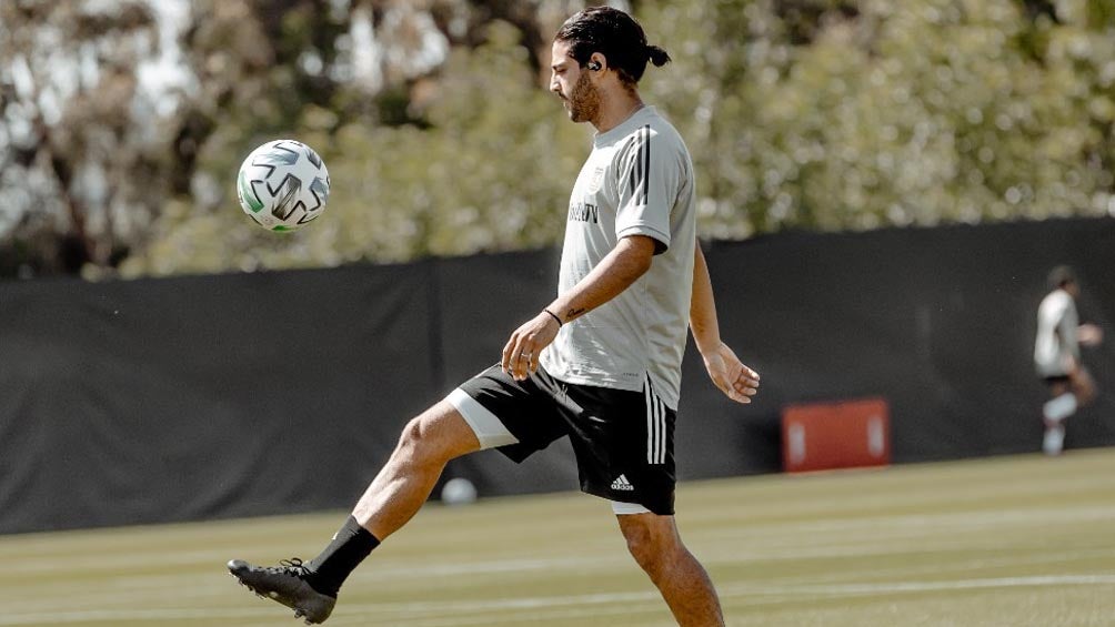 Carlos Vela, en un entrenamiento