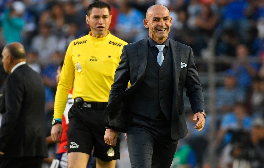 Paco Jémez durante un partido con Cruz Azul