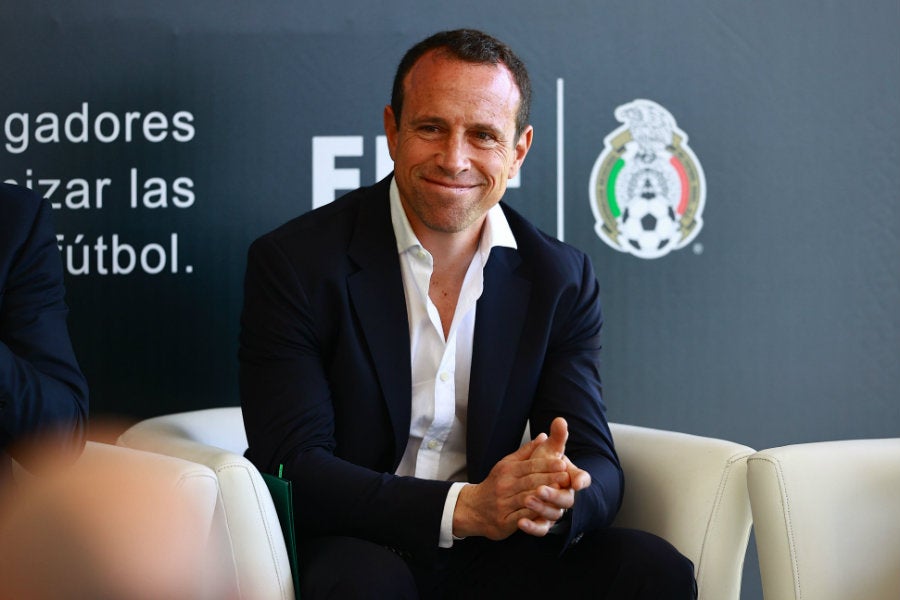 Gerardo Torrado en evento de la Federación Mexicana de Futbol