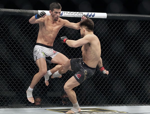 Dominick Cruz en el combate contra Cejudo 