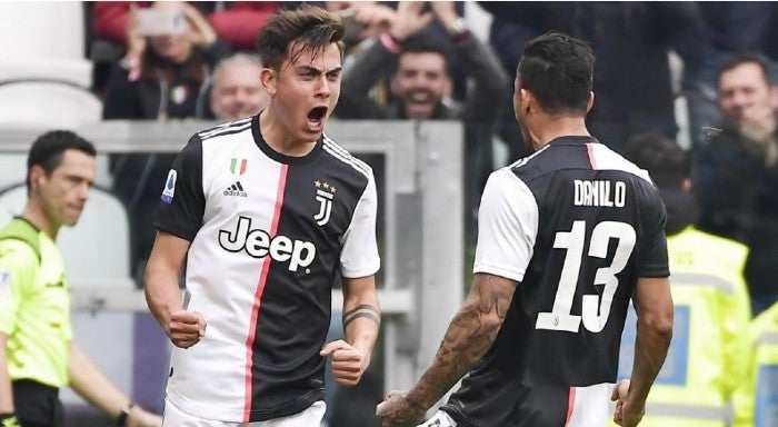 Dybala en un juego con la Juve