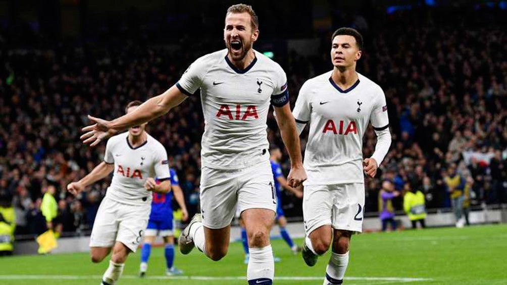 Harry Kane celebra un gol con Tottenham