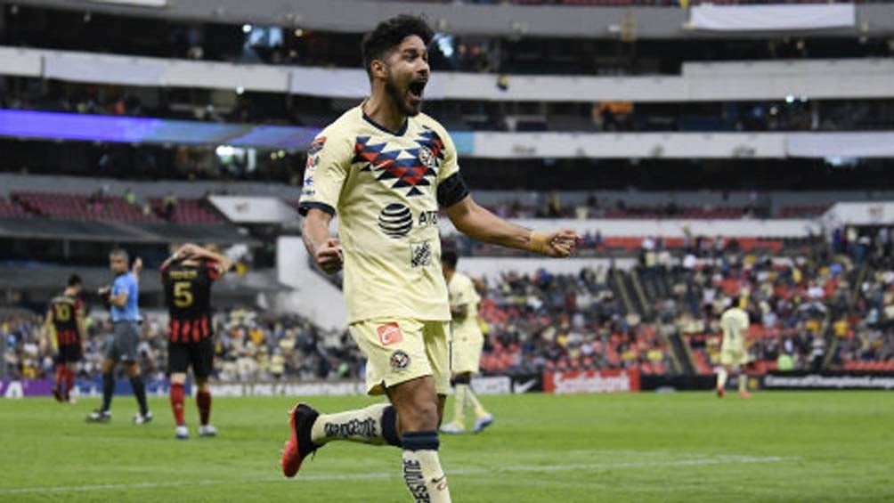 El paraguayo celebra un gol con las Águilas 