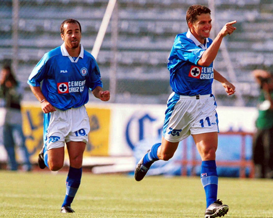 Pinheiro celebra un gol en su paso por La Máquina