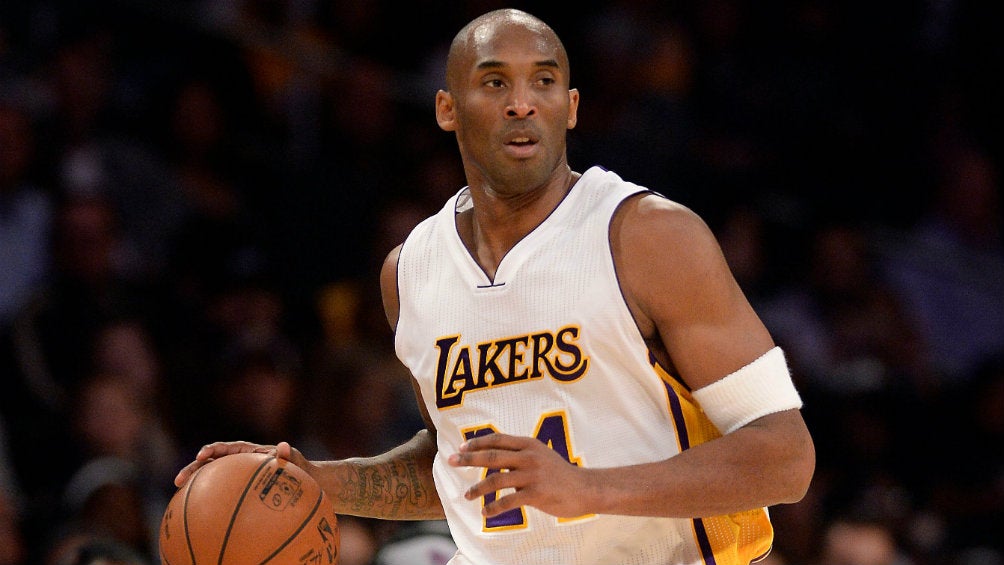 Kobe Bryant en partido con los Lakers