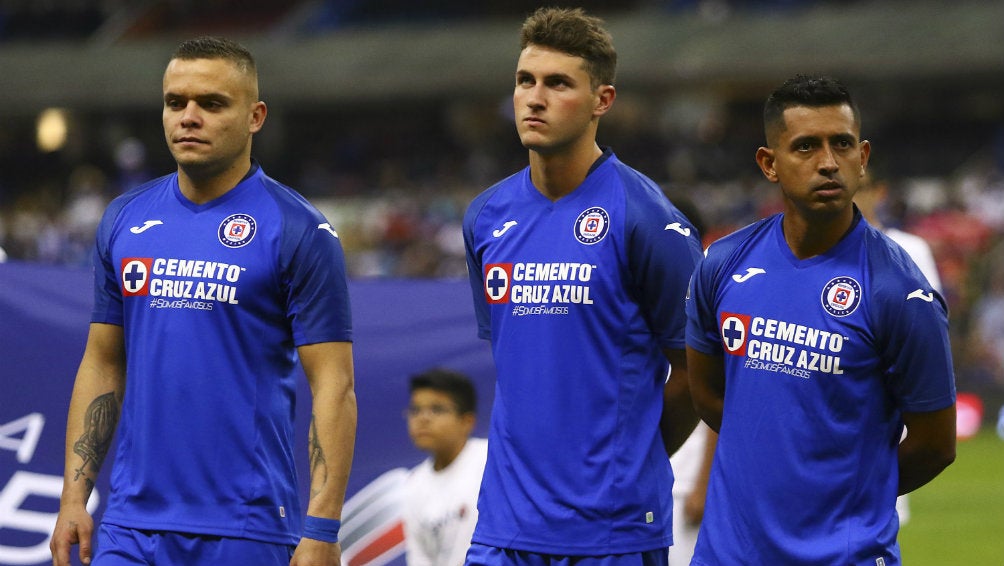 Rodríguez, Giménez y Hernández, jugadores de Cruz Azul 