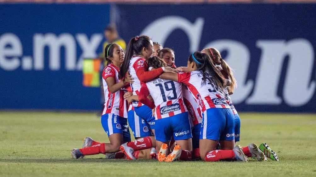 Jugadoras de San Luis, durante un juego