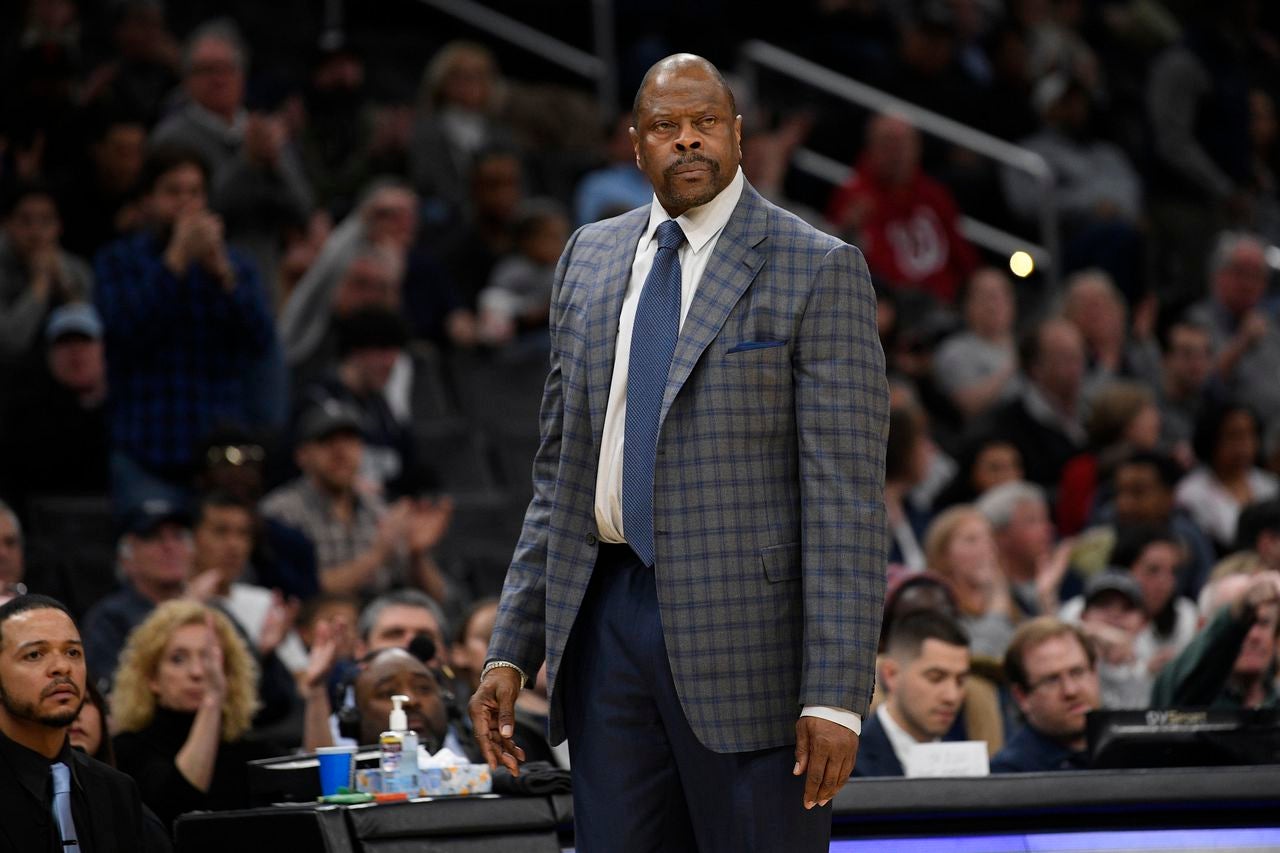 Patrick Ewing, durante su paso como entrenador