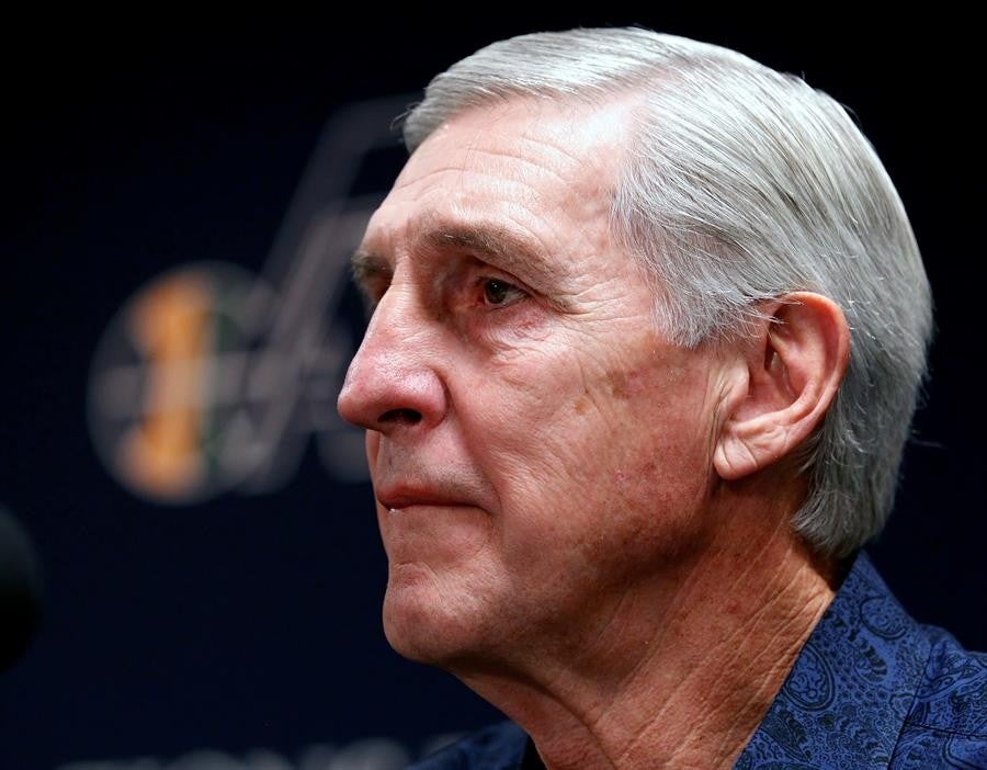 Jerry Sloan el día que anunció su retiro 