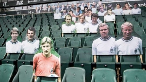 Los aficionados en Borussia Park 