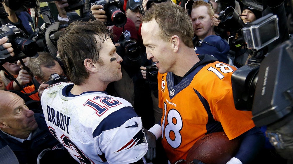  Brady y Manning en saludo