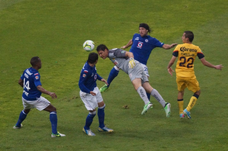 Moisés Muñoz en Final ante Cruz Azul