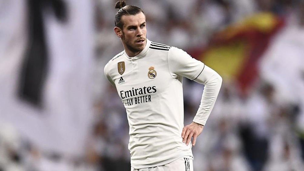 Gareth Bale durante un duelo con el Real Madrid 