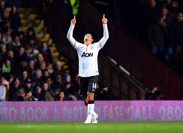 Javier Hernández en otro momento de alegría