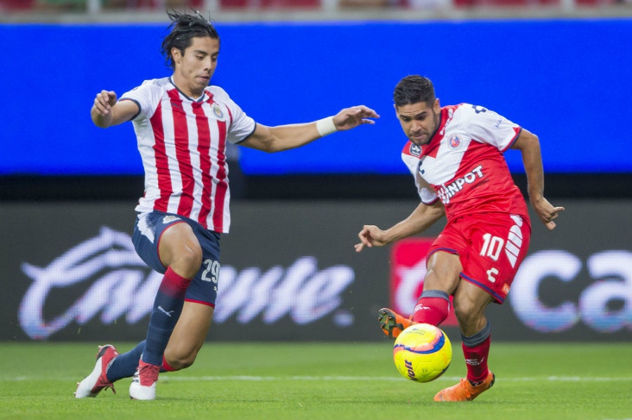 Benjamín Galindo Cruz en juego de Chivas ante Veracruz