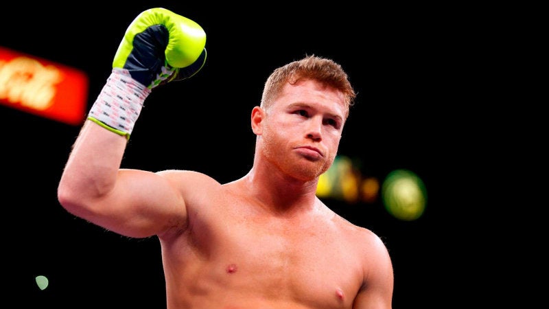 Canelo en pelea de Box