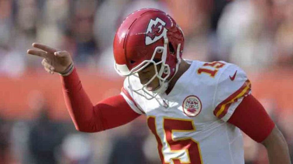 Patrick Mahomes celebra una anotación con loa Chiefs 