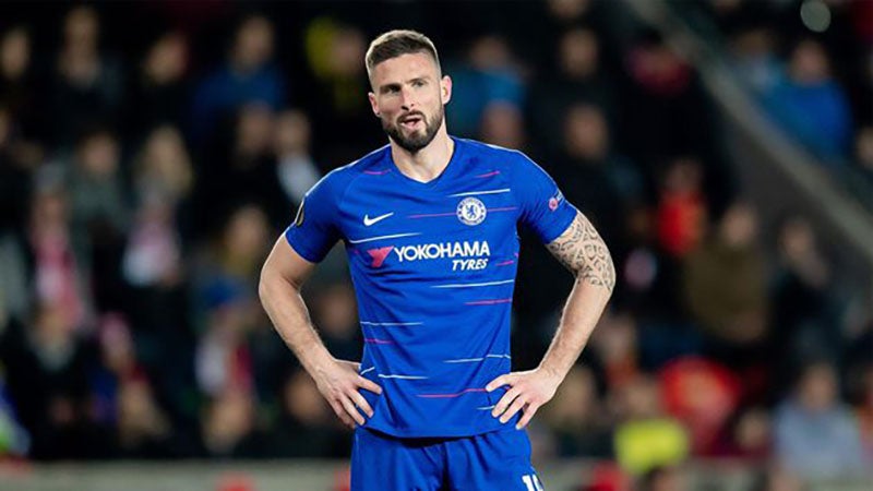 Giroud durante un compromiso con Chelsea 