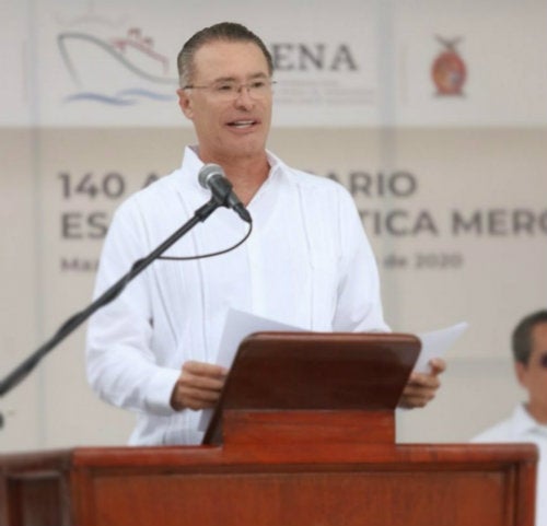 Quirino Ordaz en conferencia de prensa