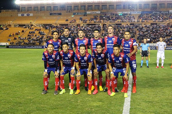 Jugadores de Atlante previo a un partido