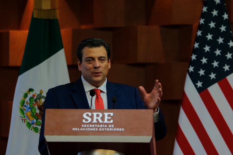 Mauricio Sulaimán, presidente del CMB, en conferencia de prensa