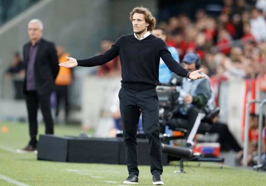 Diego Forlán ha probado suerte como técnico