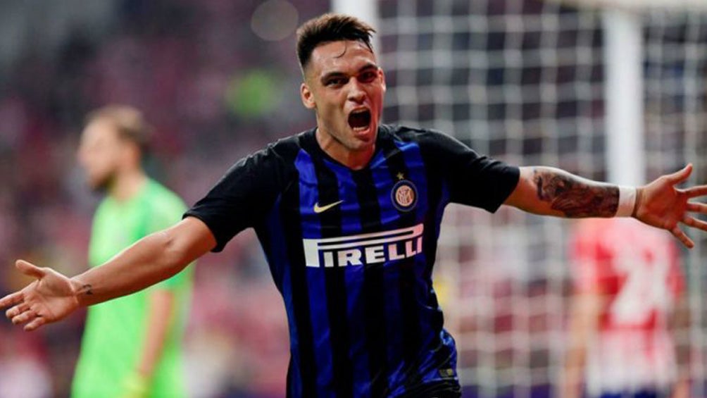 Lautaro Martínez festeja un gol con el Inter de Milan 