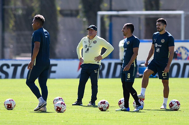 Herrera, en un entrenamiento de América