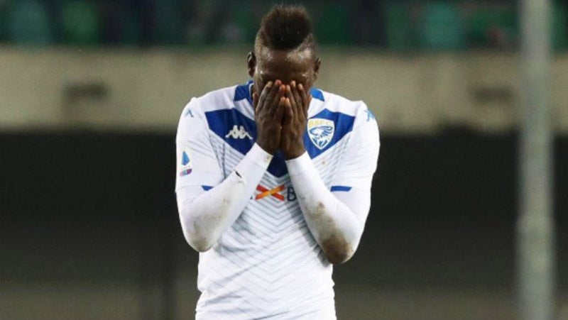 Balotelli lamenta una falla con el Brescia