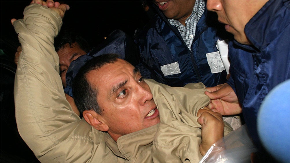 Mario Villanueva cuando fue trasladado a Almoloya en 2007