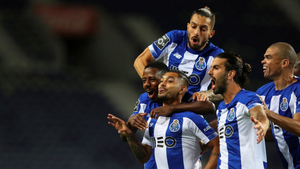 Porto: Tecatito Corona guió a los Dragones al triunfo con un golazo