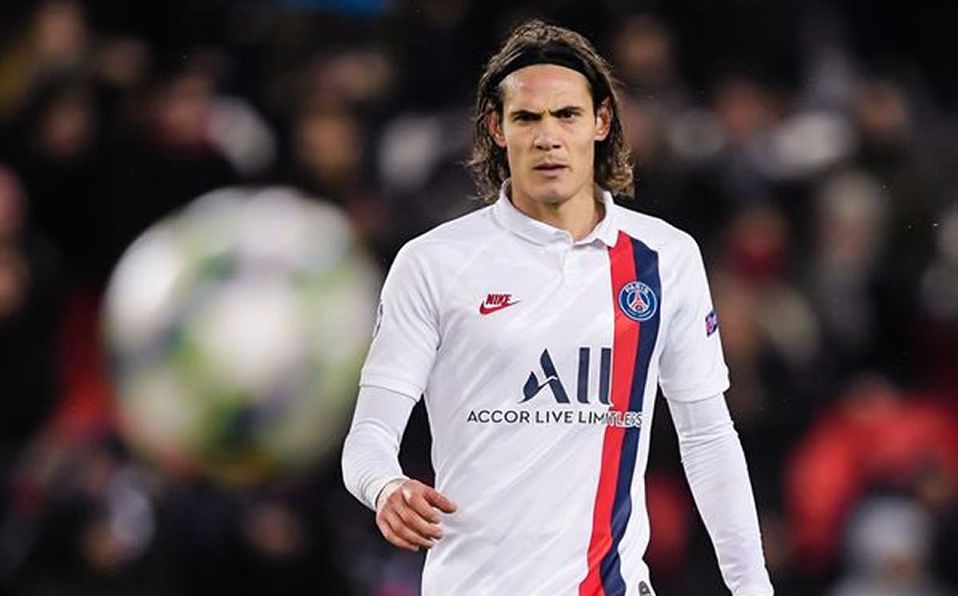 Cavani, molesto durante un juego