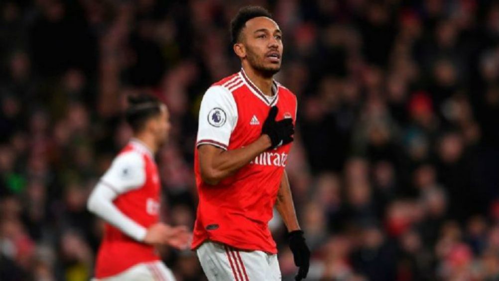 Pierre-Emerick Aubameyang durante un partido con Arsenal 